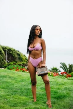 Melly Bottom - Lilac -Sunreef Bikinis Shop 240530 skatie 1158 Edit 66647f44 f0af 4774 a542 8b91151e750d