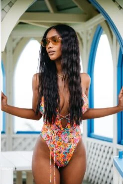 Lynn One Piece - Mulholland -Sunreef Bikinis Shop 240530 skatie 9025 Edit