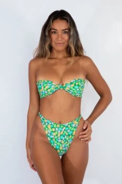 Salty Bottom - Napali -Sunreef Bikinis Shop NAPALI ECOMM 39 822d1c05 dd71 4082 a90e 6b9f33c83163