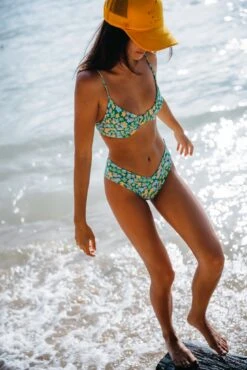 Kate Top - Napali -Sunreef Bikinis Shop NAPALI Edits 73 2ab8682e 7a4f 4dd5 a99f f16e1ca4301e