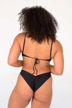 Betsy Top - Black 14 Betsy Top - Black -Sunreef Bikinis Shop SKATIE BlackRe stockCURVE 121