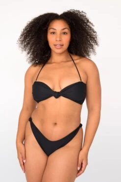 Suzanne Bottom - Black 15 Suzanne Bottom - Black -Sunreef Bikinis Shop SKATIE BlackRe stockCURVE 165