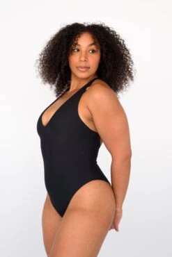 Zoey One Piece - Black 19 Zoey One Piece - Black -Sunreef Bikinis Shop SKATIE BlackRe stockCURVE 24