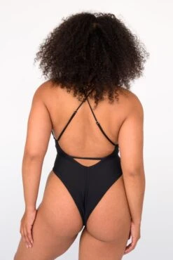 Lynn One Piece - Black 18 Lynn One Piece - Black -Sunreef Bikinis Shop SKATIE BlackRe stockCURVE 79