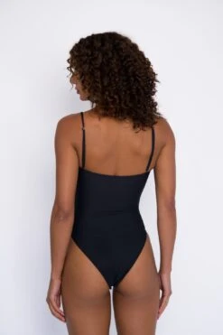 Lisa One Piece - Black -Sunreef Bikinis Shop SKATIE Blackrestock 12