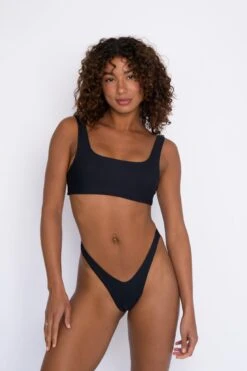 Ruby Bottom - Black -Sunreef Bikinis Shop SKATIE Blackrestock 23 e1b6bcdb b906 4d08 9738 97ec19e3d1ce