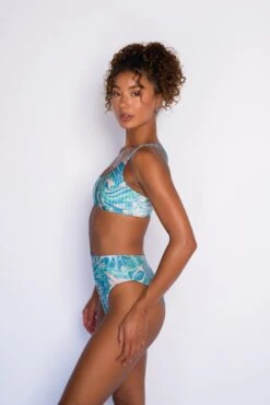 Mya Top - Crush -Sunreef Bikinis Shop SKATIE Crush 66 ca1b4e11 6920 48f0 b0f7 538fcf2977c3