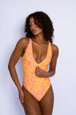 Carmen One Piece - Daybreak 9 Carmen One Piece - Daybreak -Sunreef Bikinis Shop SKATIE Daybreak 12