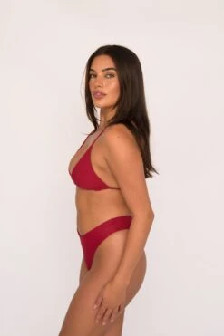 Iggy Bottom - July -Sunreef Bikinis Shop SKATIE July 82 fe457d8a 7720 484b 8913 0bbd22b660da