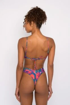 Sarah Top - Moonstruck 14 Sarah Top - Moonstruck -Sunreef Bikinis Shop SKATIE Moonstruck 39 d95463ba a799 45b0 8a9b 149248676679