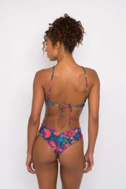 Sophie Top - Moonstruck 15 Sophie Top - Moonstruck -Sunreef Bikinis Shop SKATIE Moonstruck 8 74820b1d 6b8a 4bc0 82ee 6e7f24a442e8