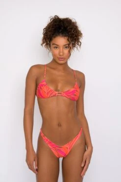 Kahea Top - Surfside -Sunreef Bikinis Shop SKATIE Surfside 41 64985eb4 9513 4e37 a1af 54a71eb4c78c