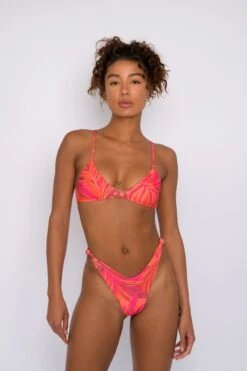 Suzanne Bottom - Surfside -Sunreef Bikinis Shop SKATIE Surfside 0155fdb8 9d56 493c 9ffe ab71bc489672