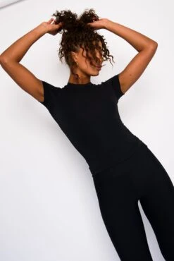 Kim Top - Black -Sunreef Bikinis Shop SKATIE black 13 621f5e82 5f63 4a6a 9c54 2e74229c332b