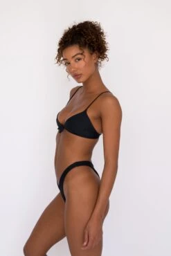 Teeny Bottom - Black -Sunreef Bikinis Shop SKATIE black 148 be68f3d1 5c1c 4707 9fc6 0b914d3c7034