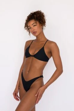 Suzanne Bottom - Black 12 Suzanne Bottom - Black -Sunreef Bikinis Shop SKATIE black 197