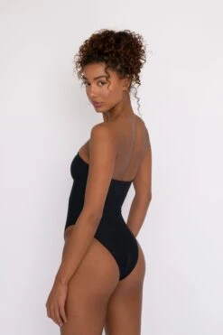Amy One Piece - Black 14 Amy One Piece - Black -Sunreef Bikinis Shop SKATIE black 21 6a093cdf bac2 44bb 8cd4 eec3b29114b2