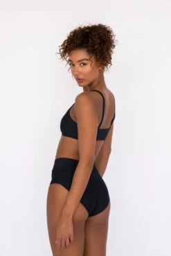 Scarlette Bottom - Black -Sunreef Bikinis Shop SKATIE black 224 832ea93a ec81 4750 8eae 3f060e63c767