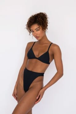 Summer Bottom - Black -Sunreef Bikinis Shop SKATIE black 228 d2c1b263 2a2a 4f14 ba96 bad68e9291cd