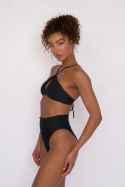 Sophie Top - Black -Sunreef Bikinis Shop SKATIE black 285 2cb04f5a 2a18 4c92 8d90 4e377c34219b