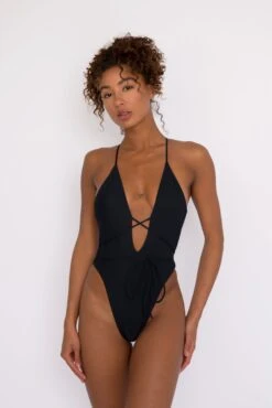 Lynn One Piece - Black 15 Lynn One Piece - Black -Sunreef Bikinis Shop SKATIE black 39
