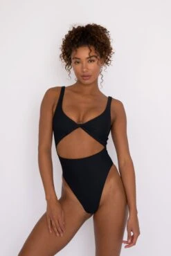 Chloe One Piece - Black -Sunreef Bikinis Shop SKATIE black 46