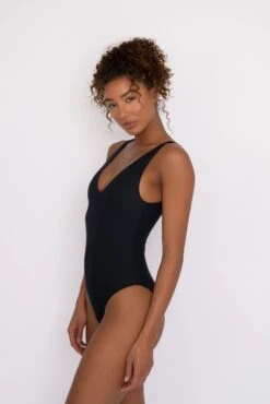 Amanda One Piece - Black -Sunreef Bikinis Shop SKATIE black 55