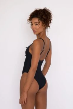 Nikki One Piece - Black 11 Nikki One Piece - Black -Sunreef Bikinis Shop SKATIE black 77