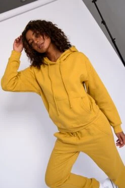 ULTRALUX Rocky Sweatpants - Marigold -Sunreef Bikinis Shop SKATIE marigold 57 4d4effcf 90c6 48a9 98bc 72ec1527e7c5