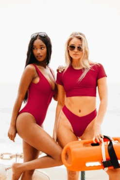 Iggy Bottom - July -Sunreef Bikinis Shop SkatieE comm 5 6f55e96f 869f 45c0 b201 5dfb760a84df