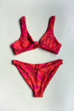 Penny Top - Surfside 15 Penny Top - Surfside -Sunreef Bikinis Shop americana 14 62bf33bc 2436 4b71 83b0 2caa88d3b23a